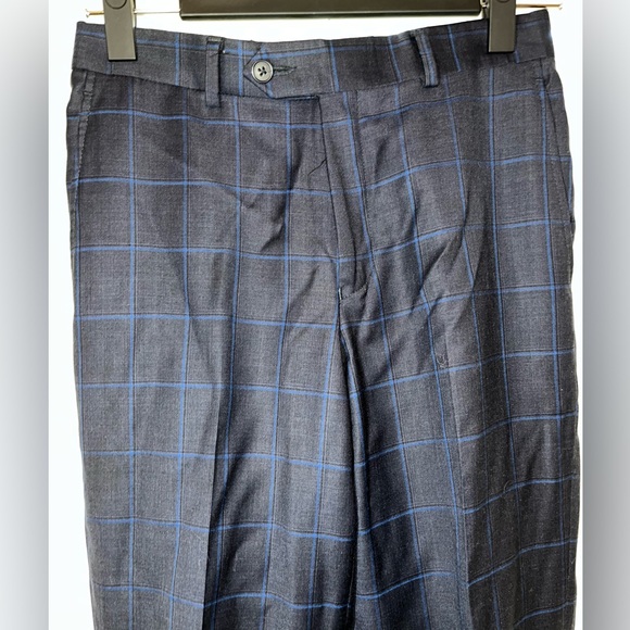 Michael Kors- size 16R navy plaid suit set. Like new - Picture 11 of 16